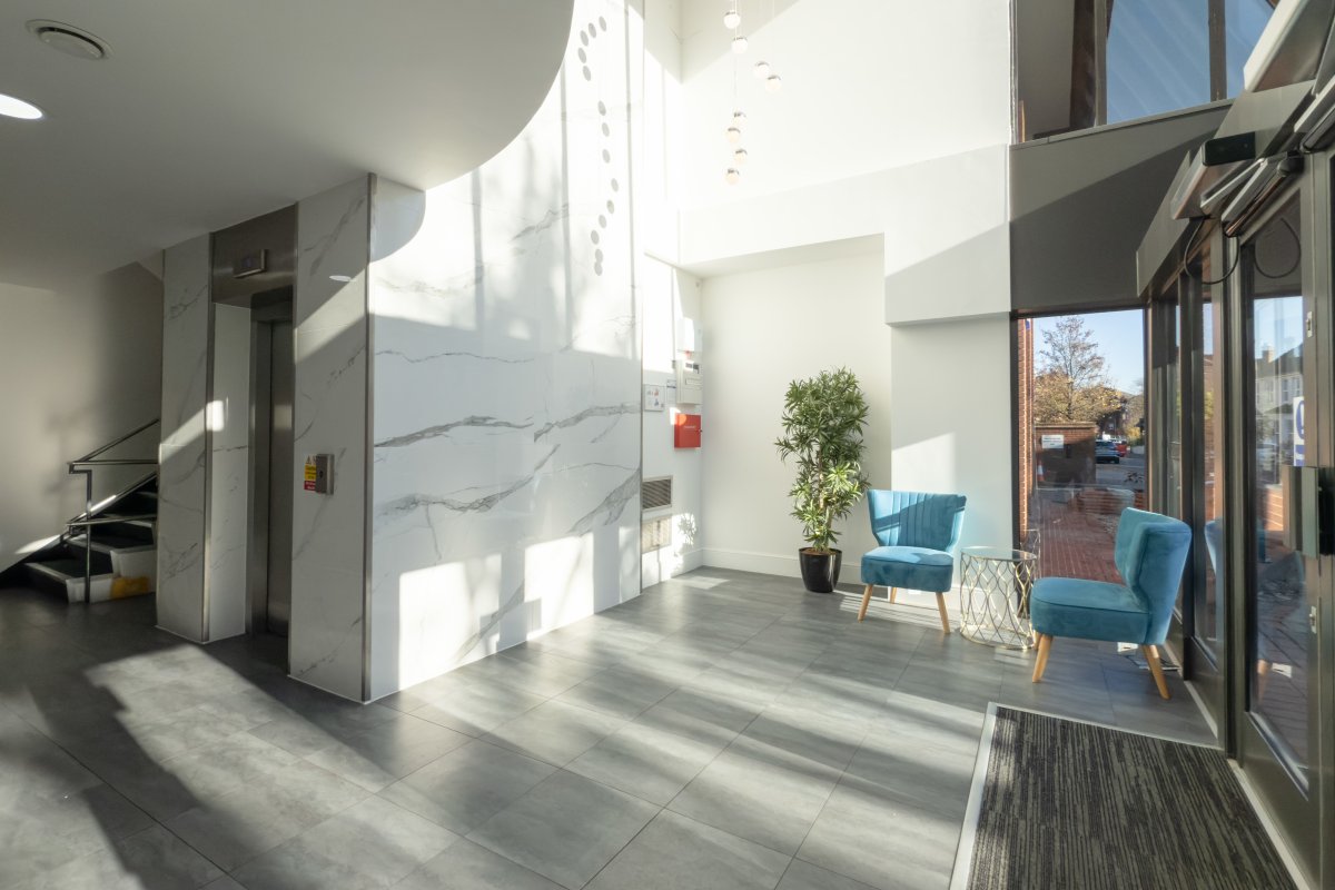 Office in Bromley - photo 4