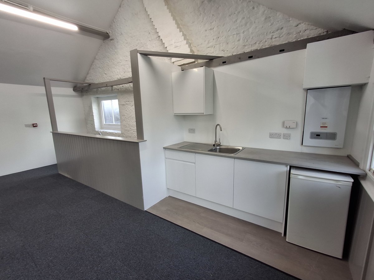 Office in Brighton - photo 4