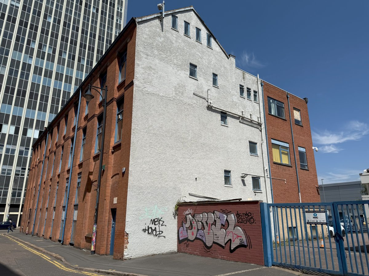 Office in Leicester - photo 3