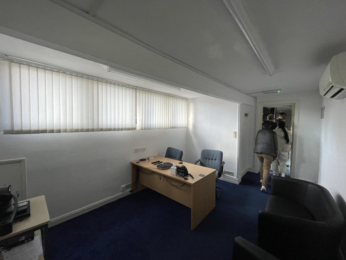Office in Halifax - photo 3