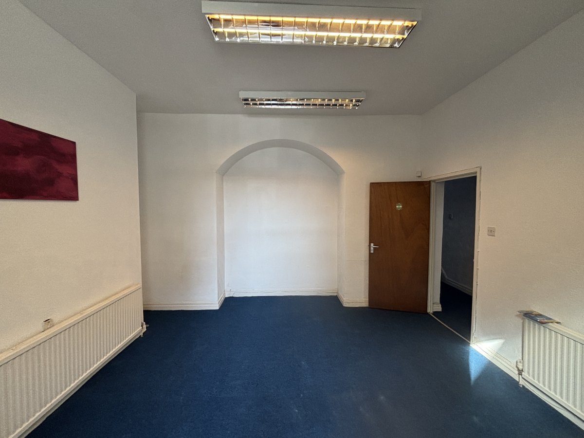 Office in Halifax - photo 2