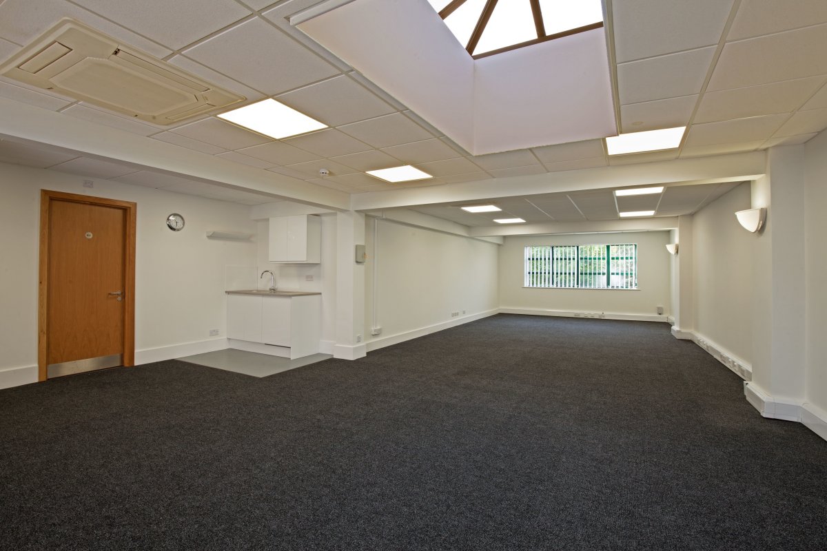 Office in Chelmsford - photo 2