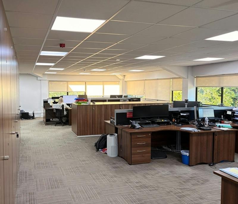 Office in Fareham - photo 2