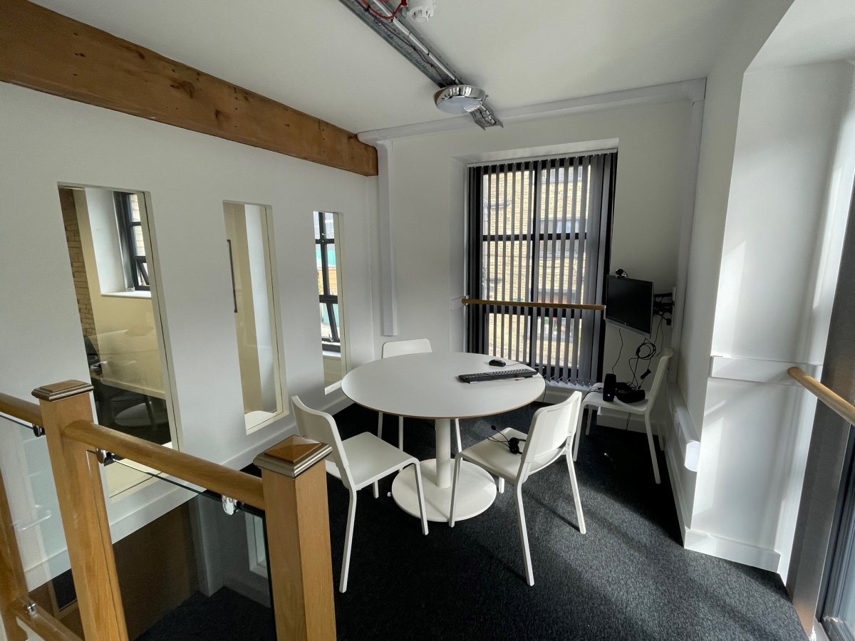 Office in Halifax - photo 3