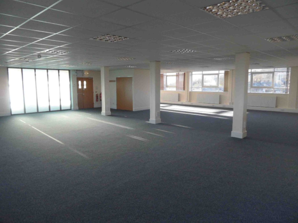 Office in Bradford - photo 2