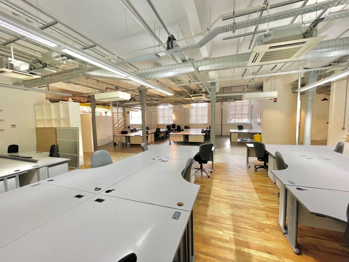 Office in Bradford - photo 3