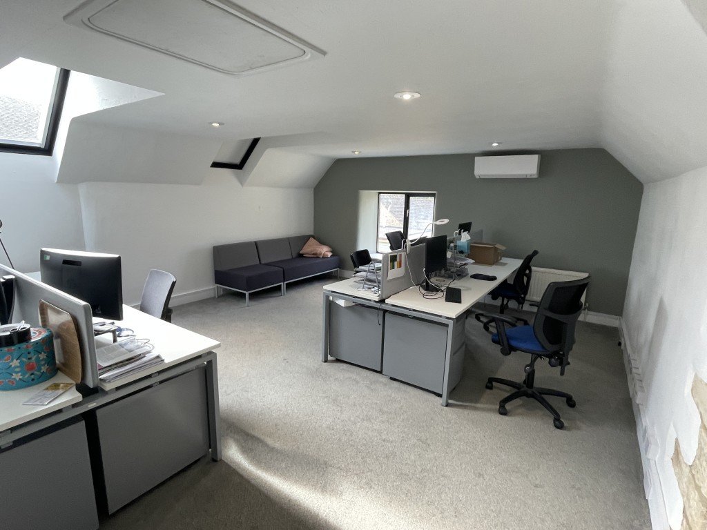 Office in Woodstock - photo 2