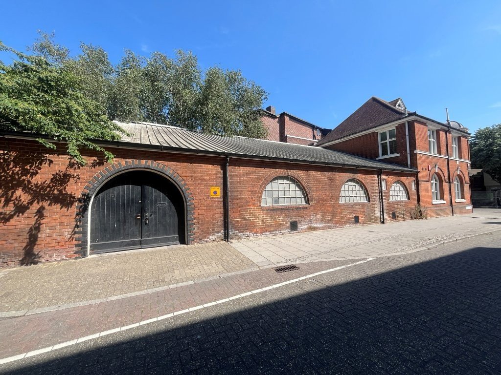 Office in Ipswich - photo 2
