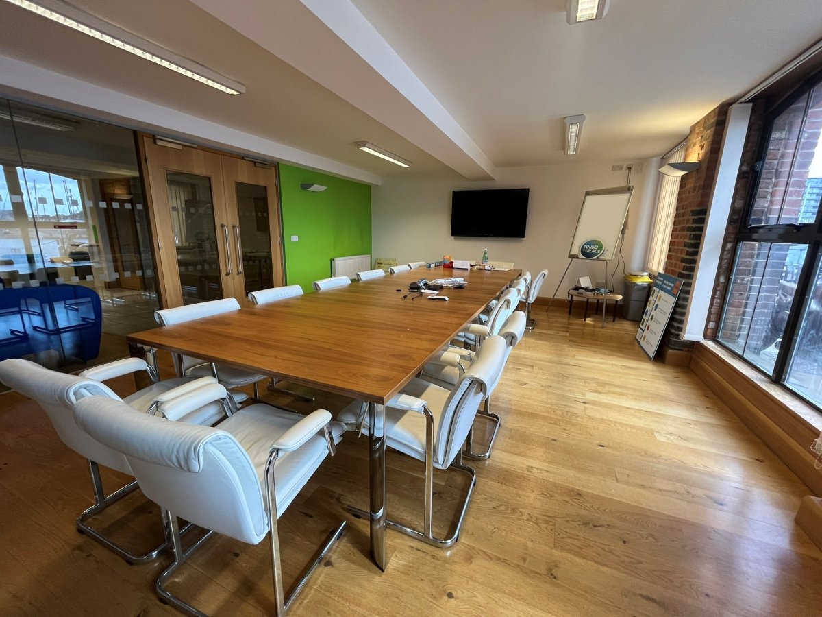 Office in Ipswich - photo 2