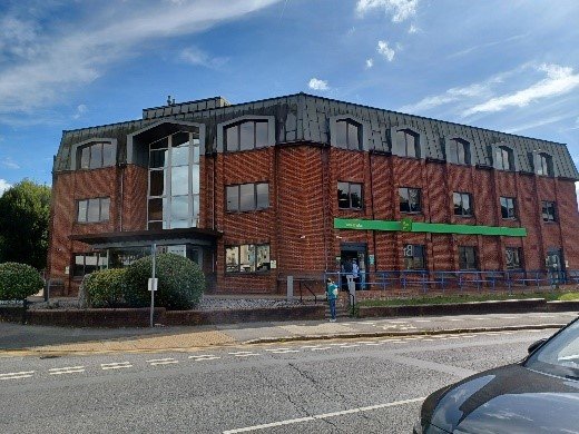 Office in Redhill - photo 2