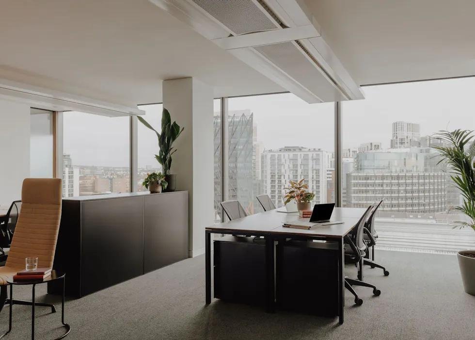 Office in London - photo 4