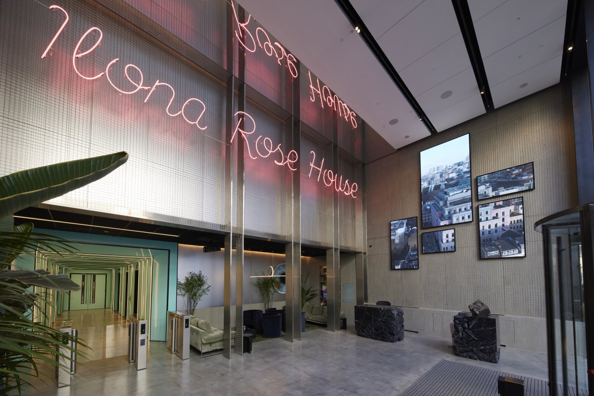 Office in London - photo 4