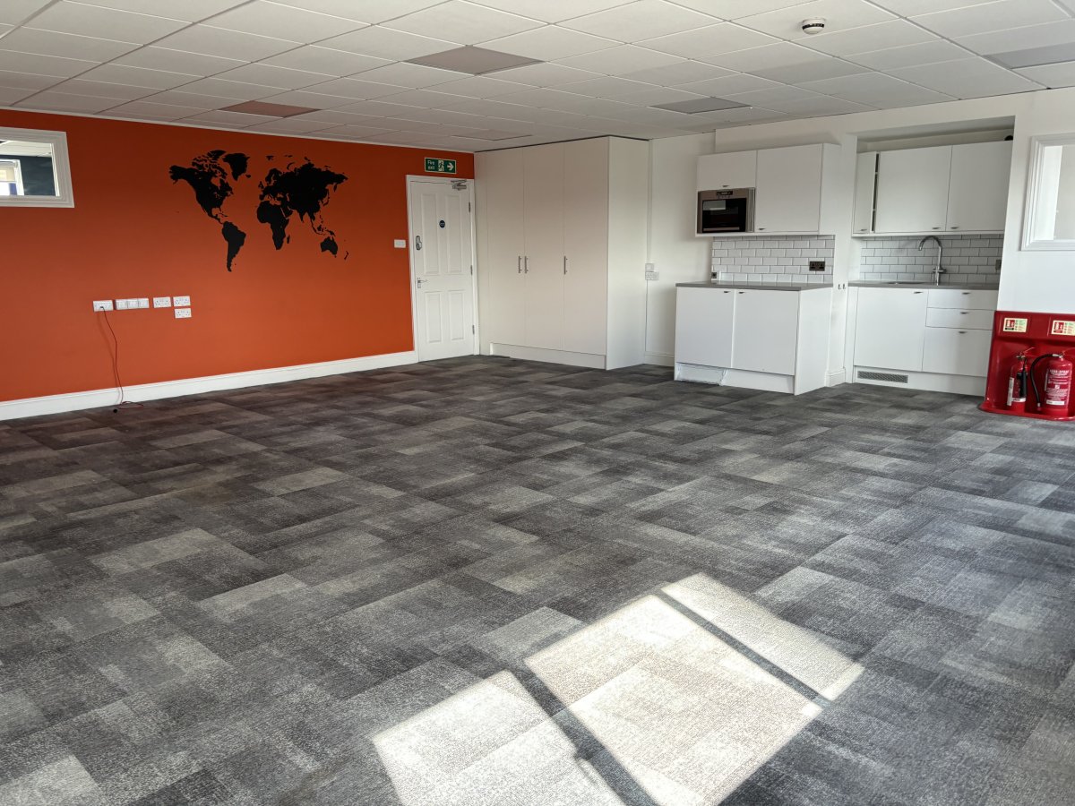 Office in Hove - photo 4