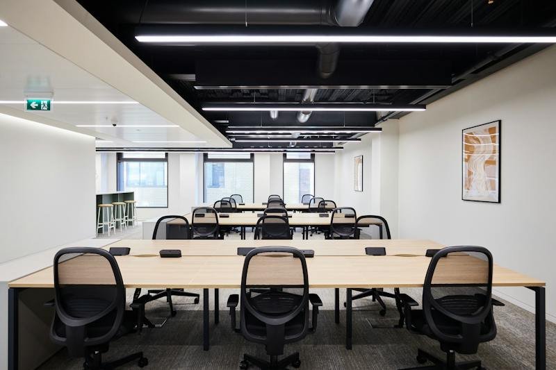 Office in London - photo 2