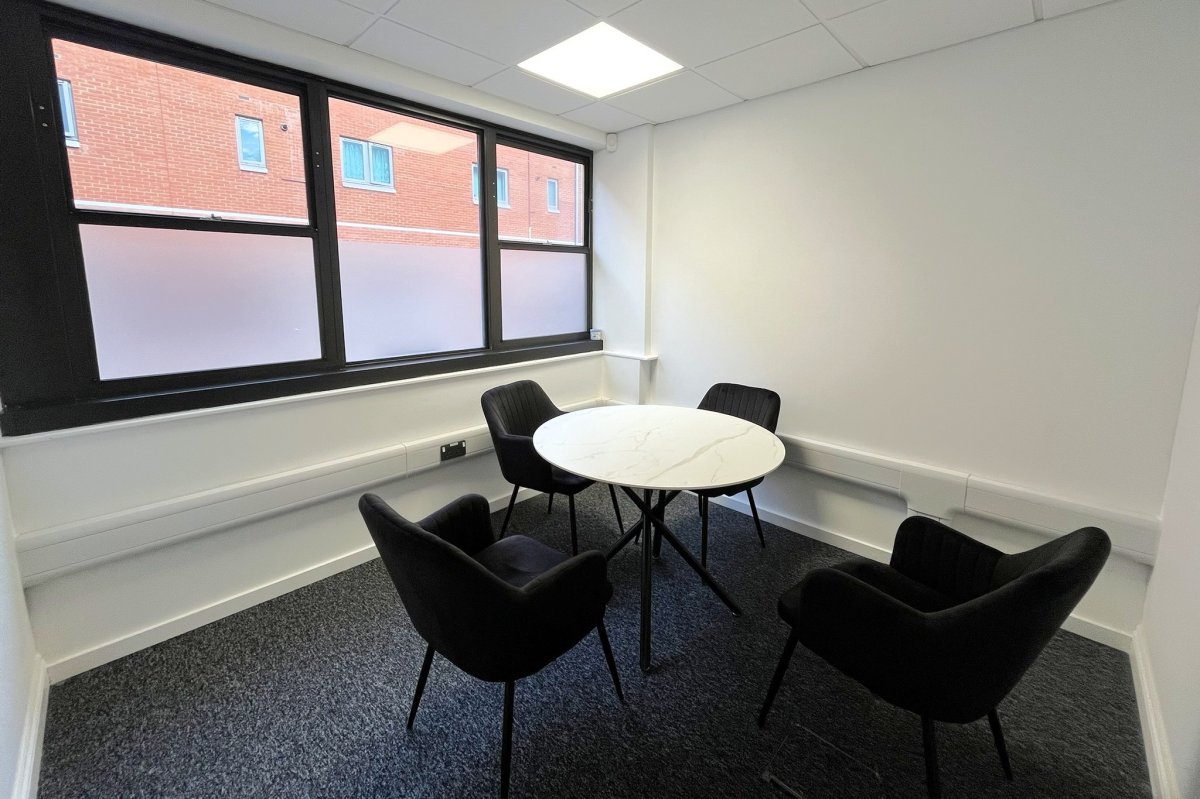 Office in Chelmsford - photo 4