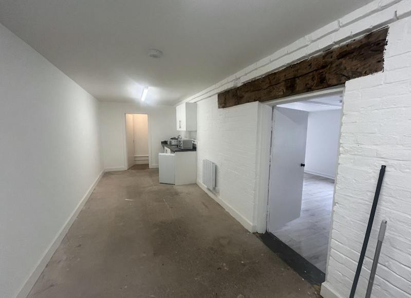 Office in Weston-Under-Lizard