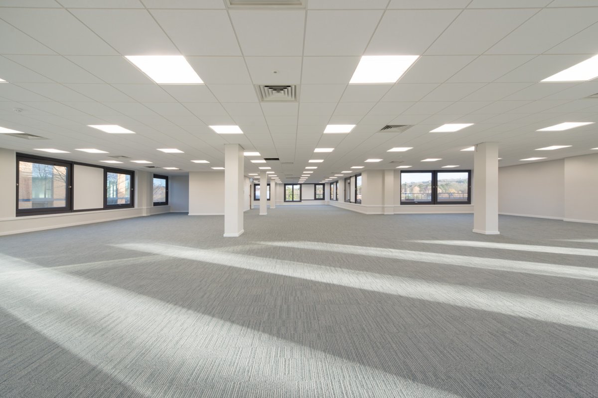 Office in Redhill - photo 4