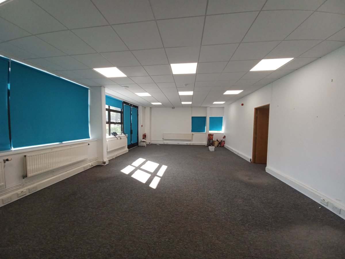 Office in Derriford - photo 4