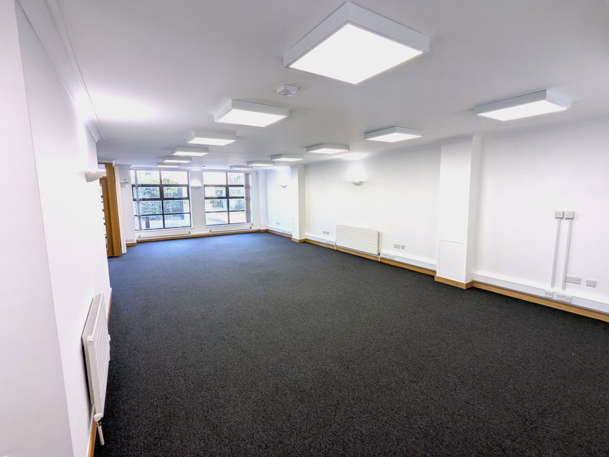 Office in Cambridge - photo 3