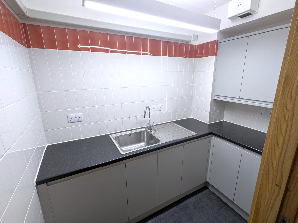Office in Cambridge - photo 4