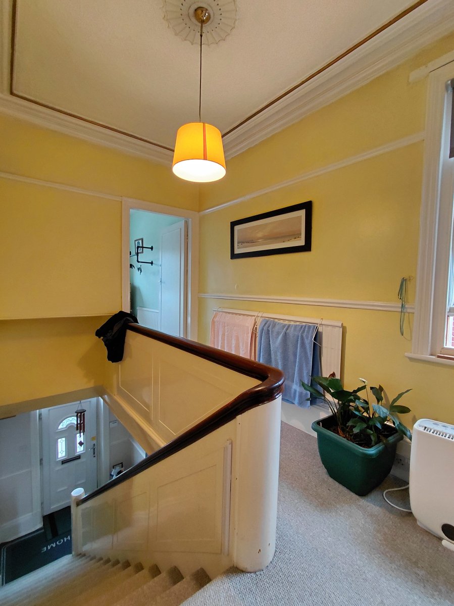 Office in Scissett - photo 3