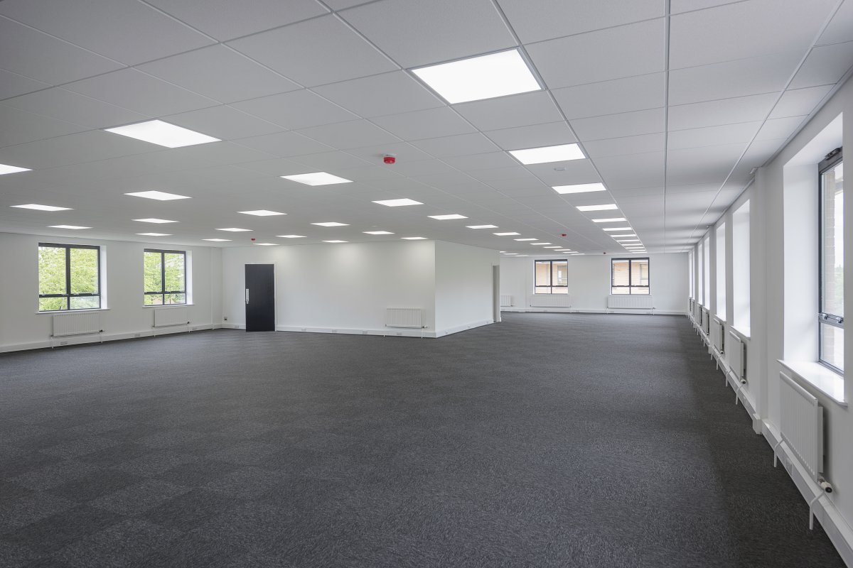 Office in Bradford - photo 3