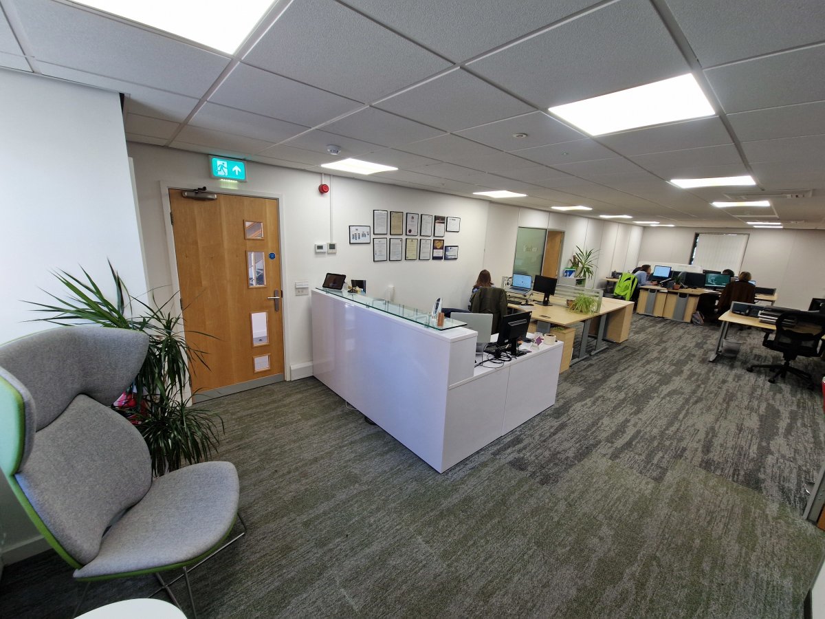 Office in Castle Donington - photo 2