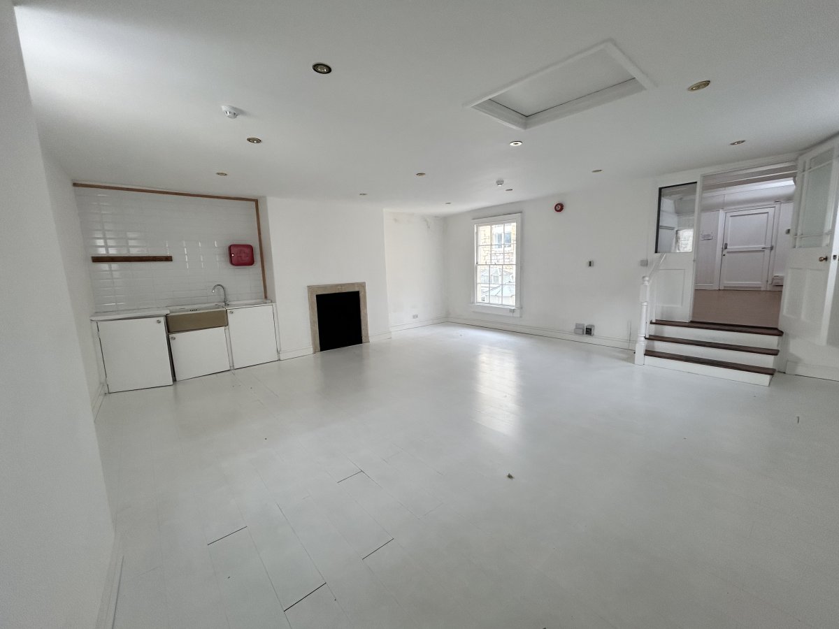Office in Bath - photo 2