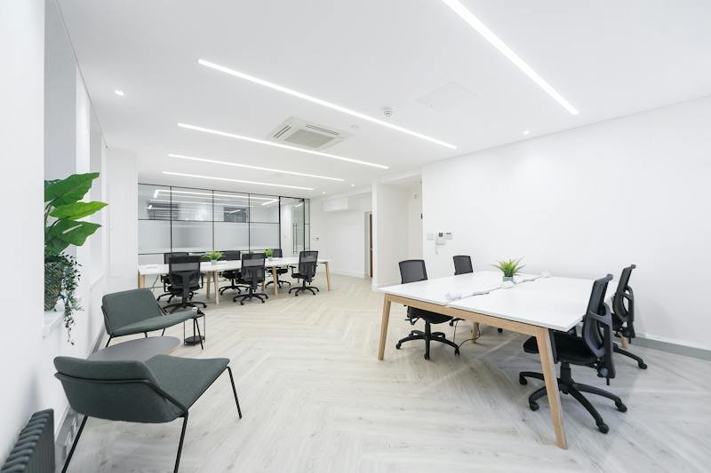 Office in London - photo 4