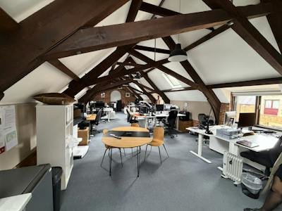 Office in Northampton - photo 4