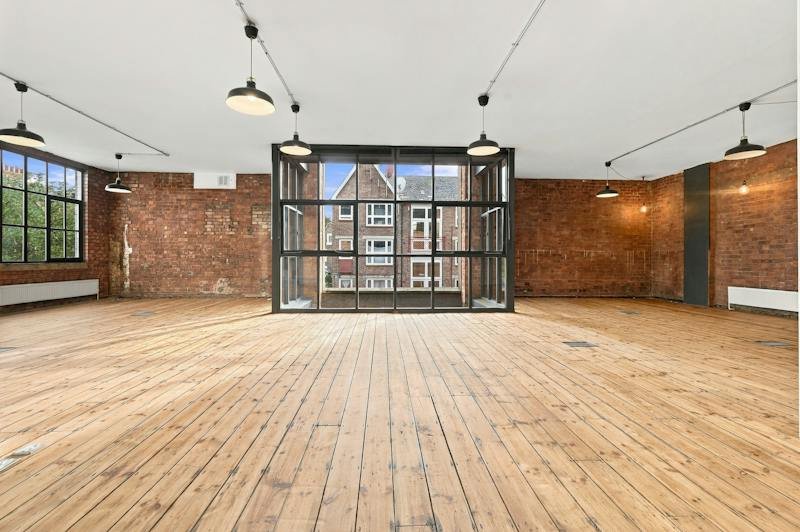 Office in London - photo 3