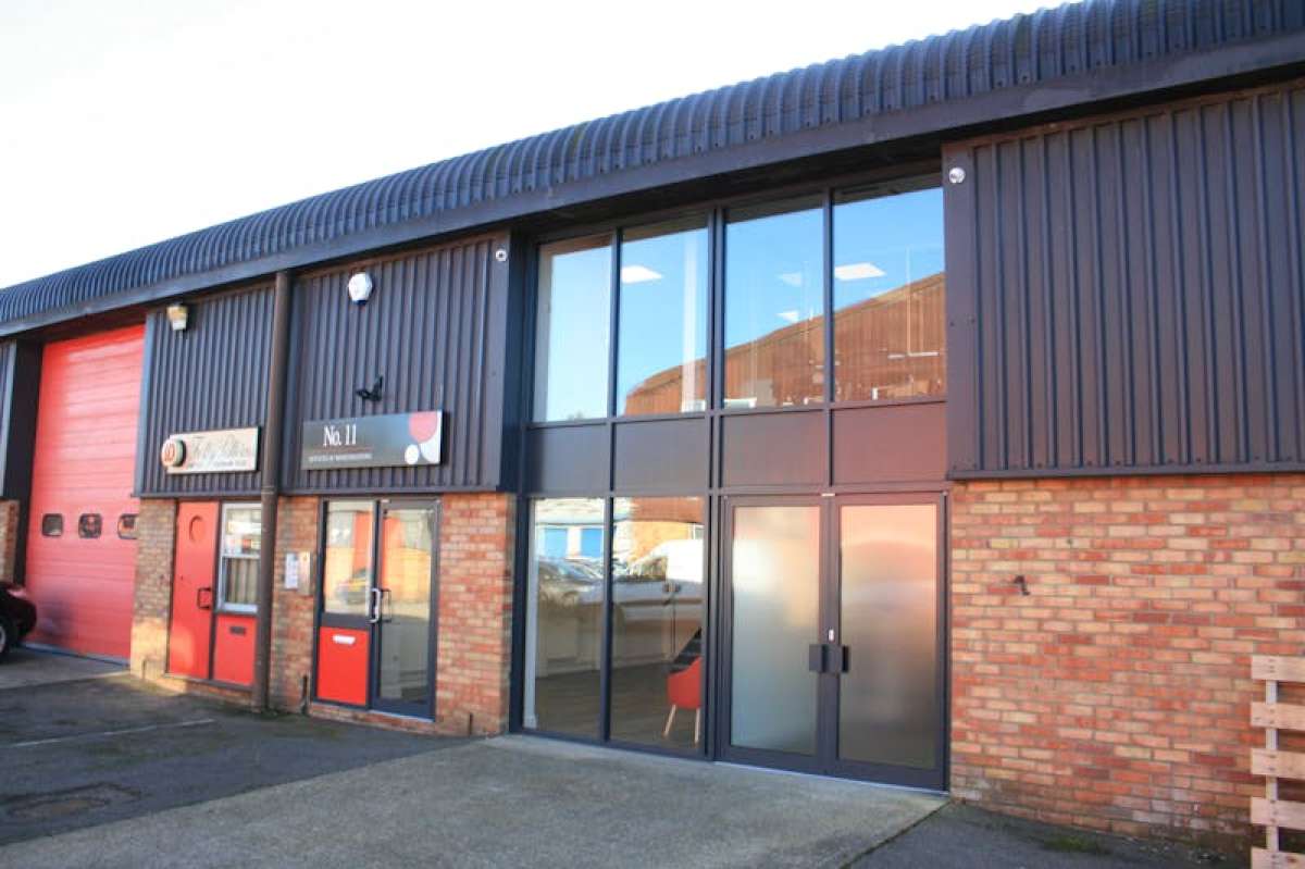 Commercial Units to let Farnham Boxpod