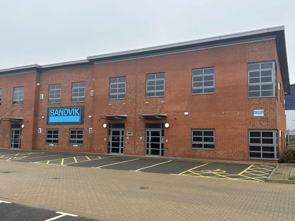 Commercial Units to let Swadlincote Boxpod