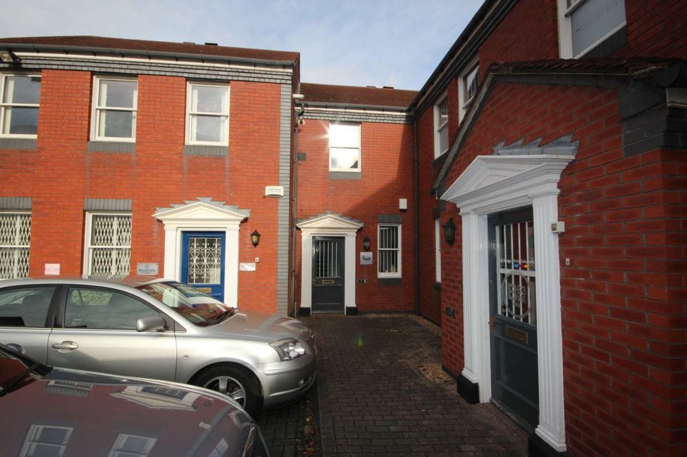 Commercial Units to let Rowley Regis Boxpod