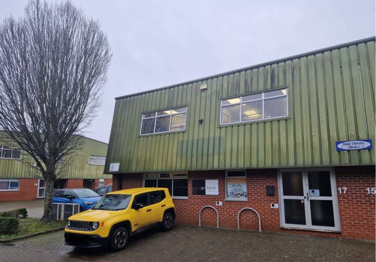 Commercial Units to let Corsham Boxpod