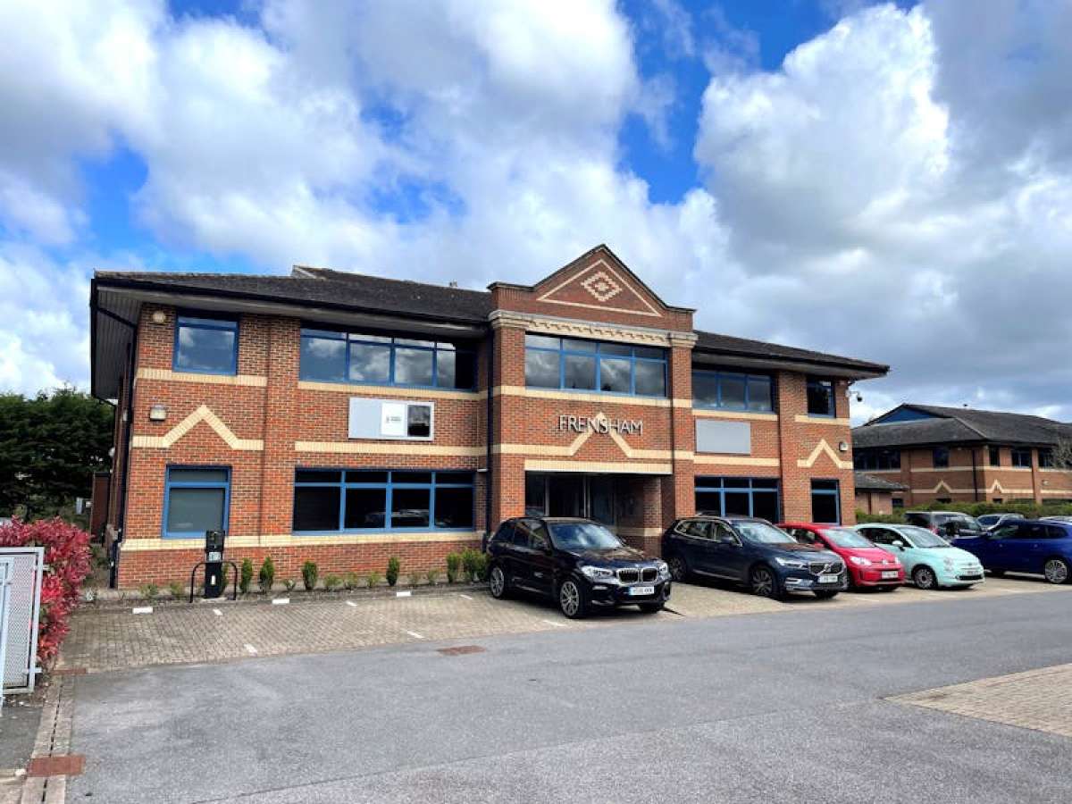 Commercial Units to let Farnham Boxpod