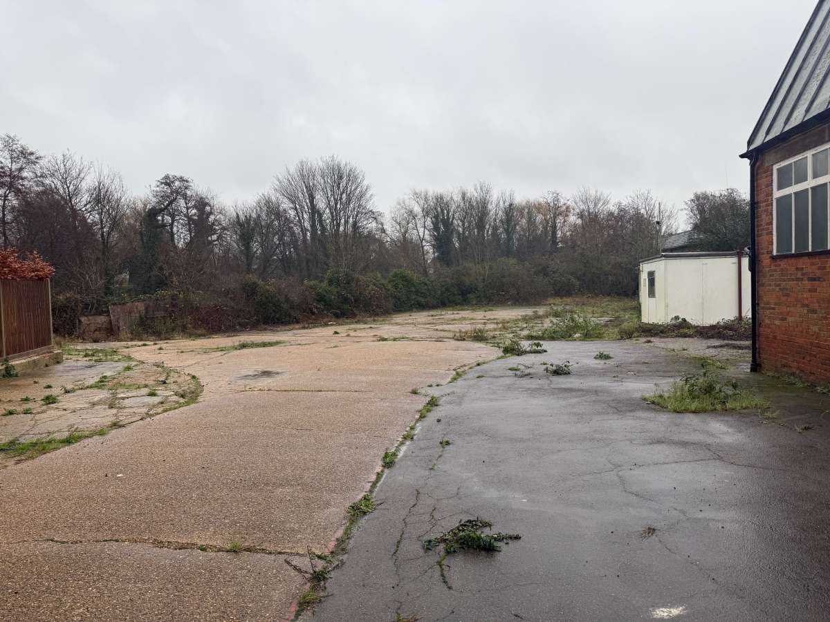 Other To Let, Guildford