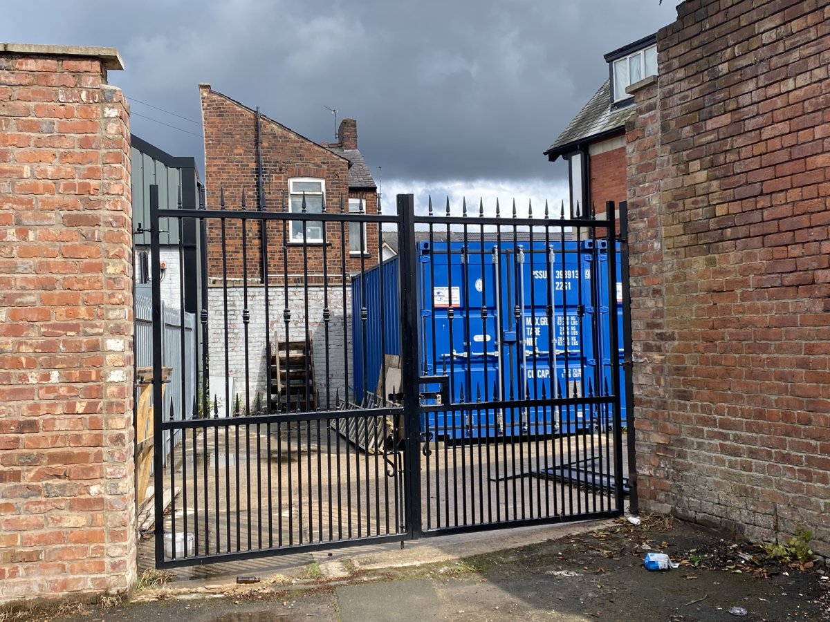 Other in Fallowfield - photo 3