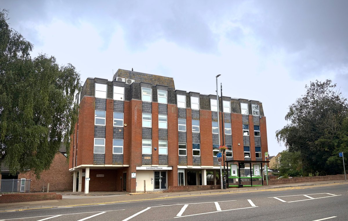 Other in Leighton Buzzard - photo 2