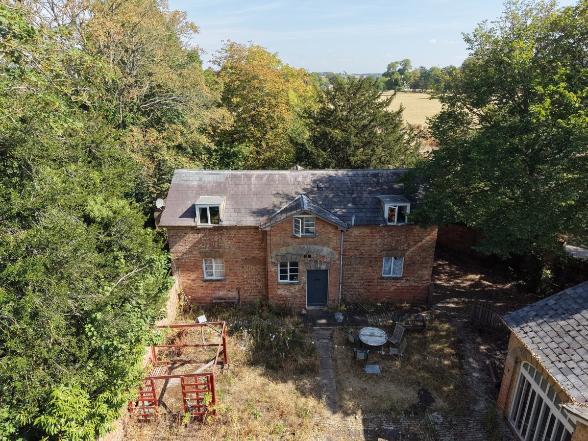 Other in Alveston - photo 4