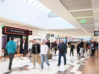 Retail/Shop in Livingston - photo 3