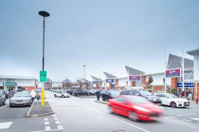 Retail/Shop in Southport - photo 2