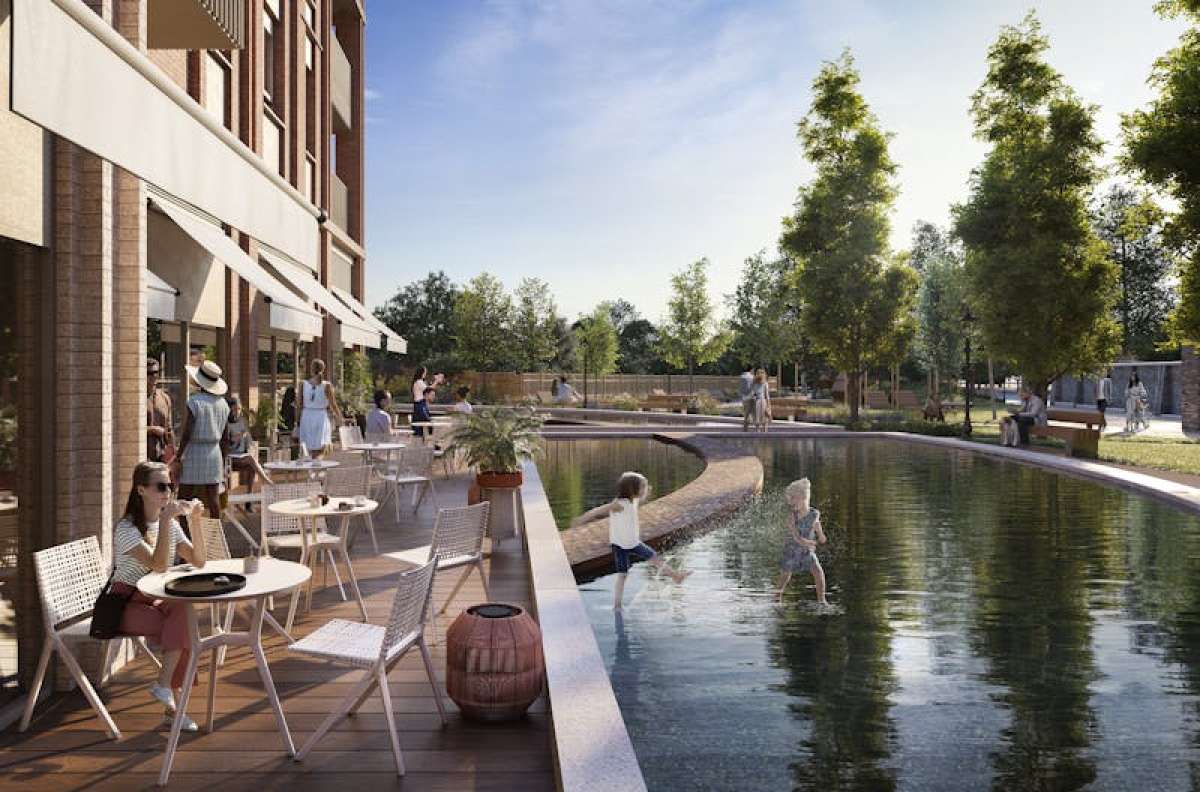 Retail/Shop in London - photo 3