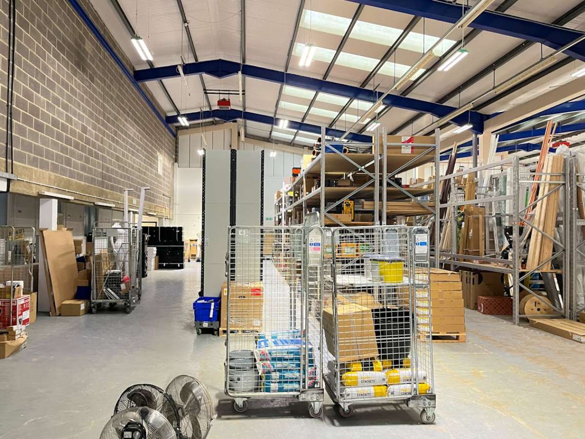 Retail/Shop in Poole - photo 3