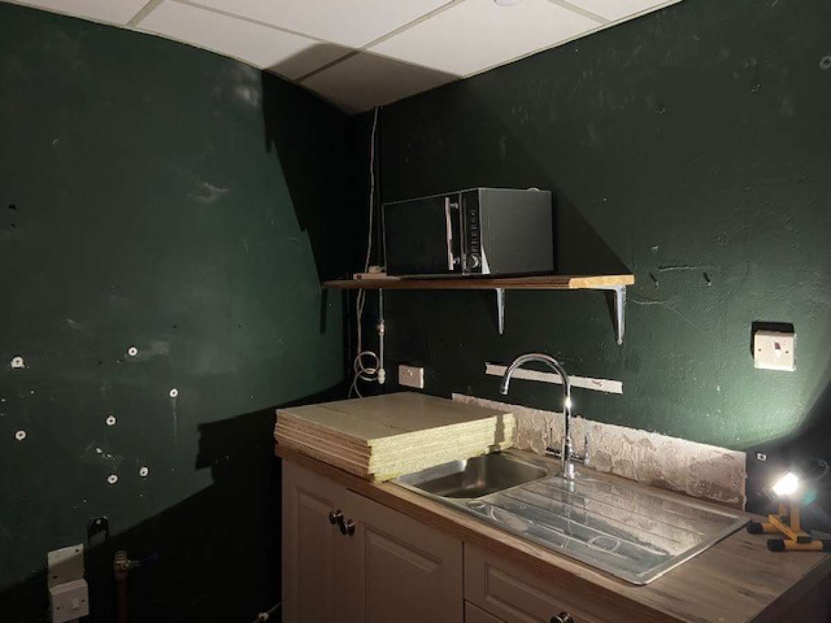 Retail/Shop in Great Yarmouth - photo 4