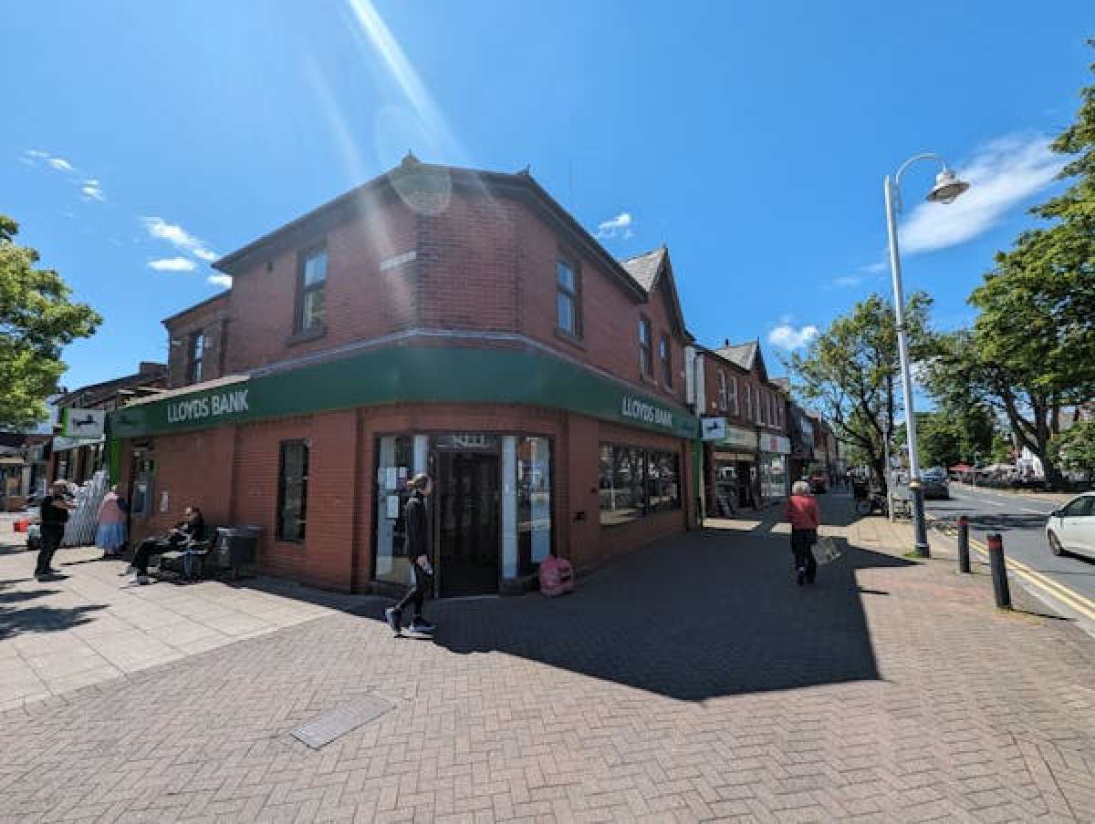 Retail/Shop in Liverpool - photo 4