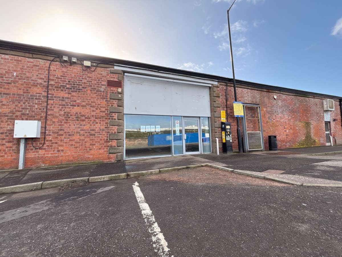 Retail/Shop To Let, Dundee