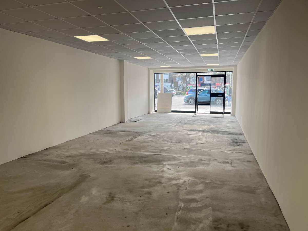 Retail/Shop in Exeter - photo 3