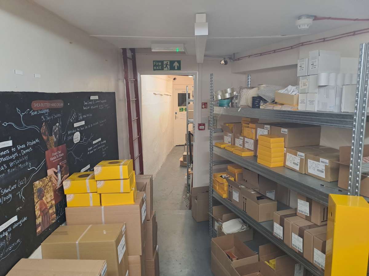 Retail/Shop in Truro - photo 4