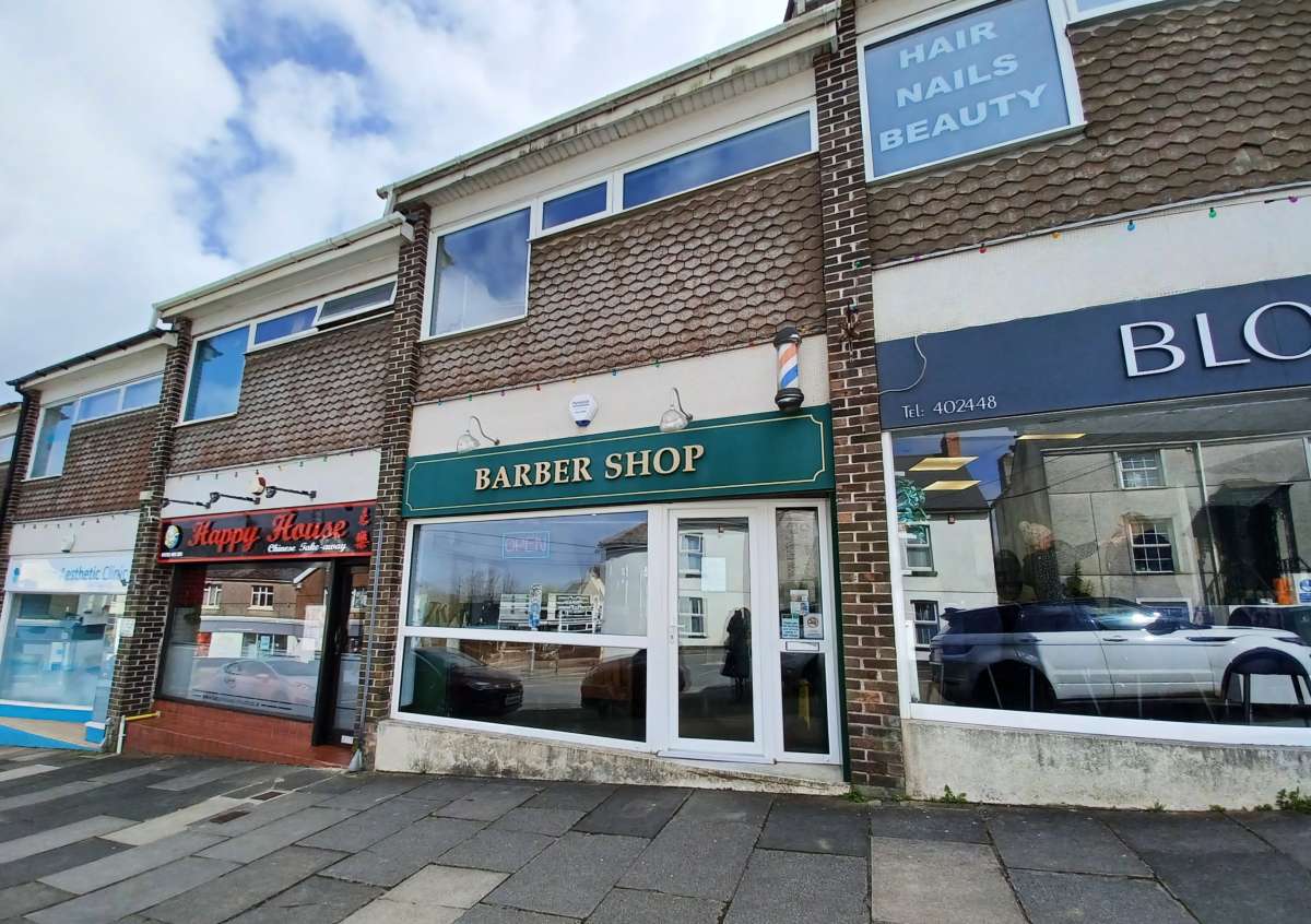 Retail/Shop To Let, Elburton